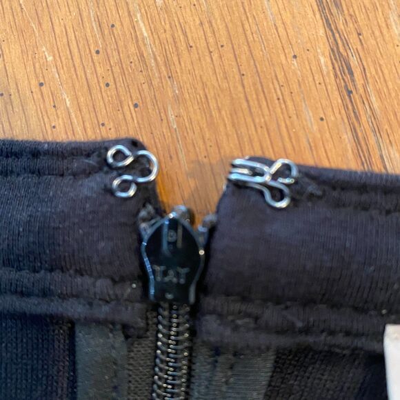 Minimalist Quiet Luxury LOFT Black Dress Long Sleeve Tie Waist Contrast Stitch 6 - Picture 10 of 12